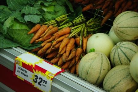 Produce at large grocery store chain, Beira