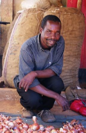 Fernando at Mercado 25 Junho