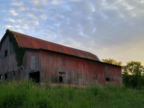 Old Barn Highland WI